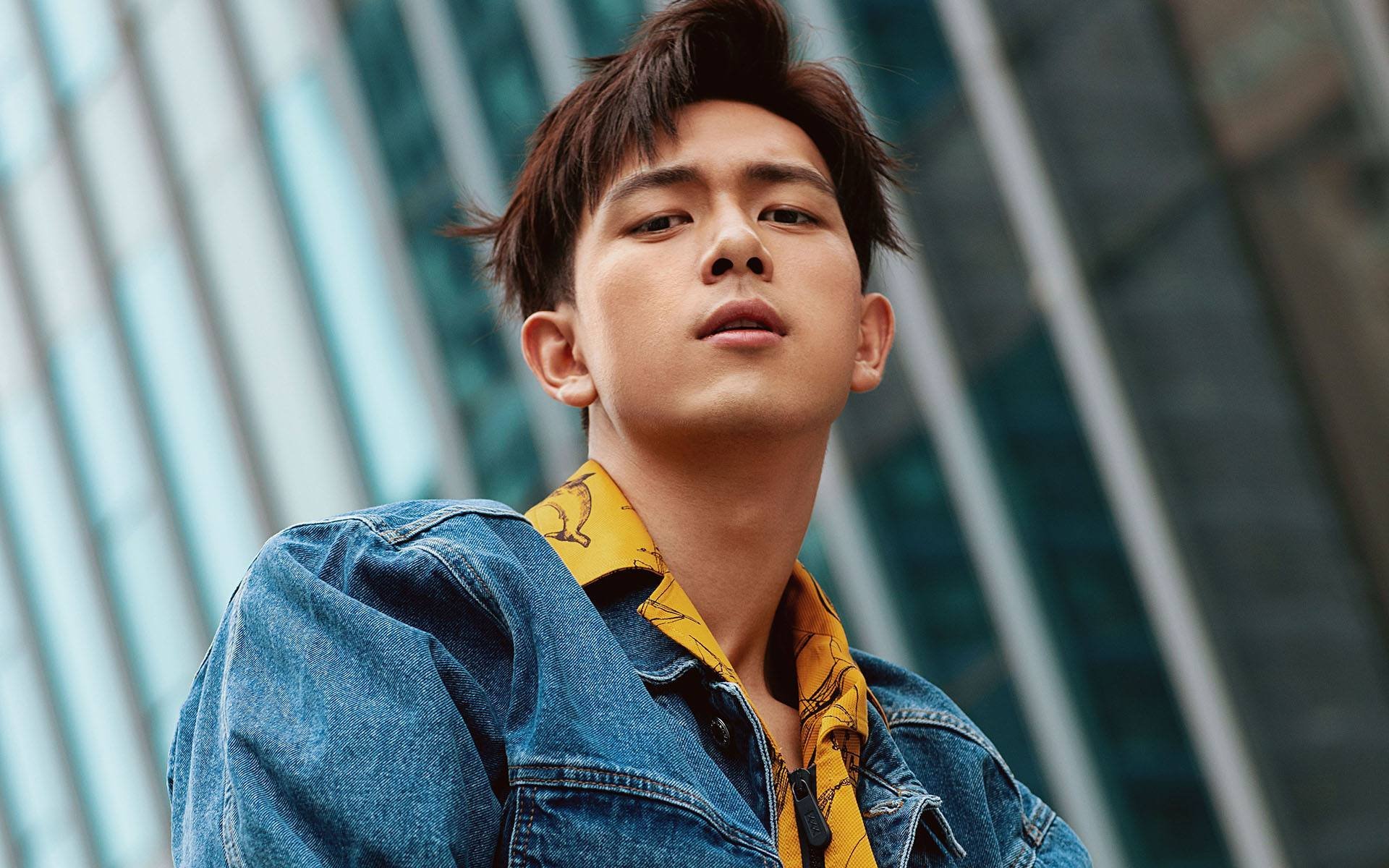 开云网页版登录入口-“蓝天白云,下一个冠军是谁?赛场风云瞬息万变”,蓝天白云下句怎么接