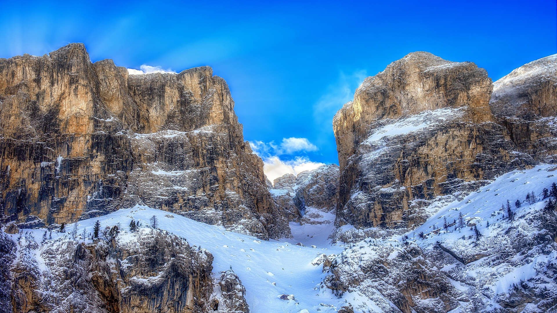 KAIYUN 中国大陆-“铁血拼杀!场上强队逐鹿,冠军悬念不断升温”,铁血lol