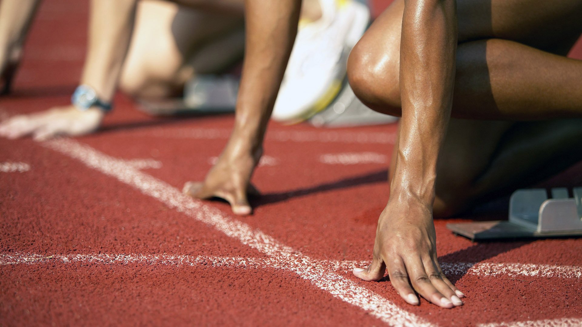 开云·体育官网APP下载-女子足球鼓励退役球员转岗参与青训与裁判工作，女足 退役